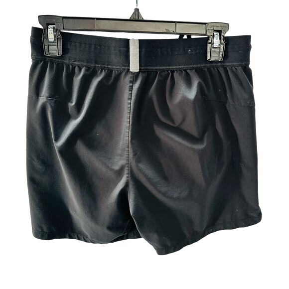 Nike Dri-FIT Men's Black Workout Shorts - Breathable & Comfortable - Picture 2 of 4